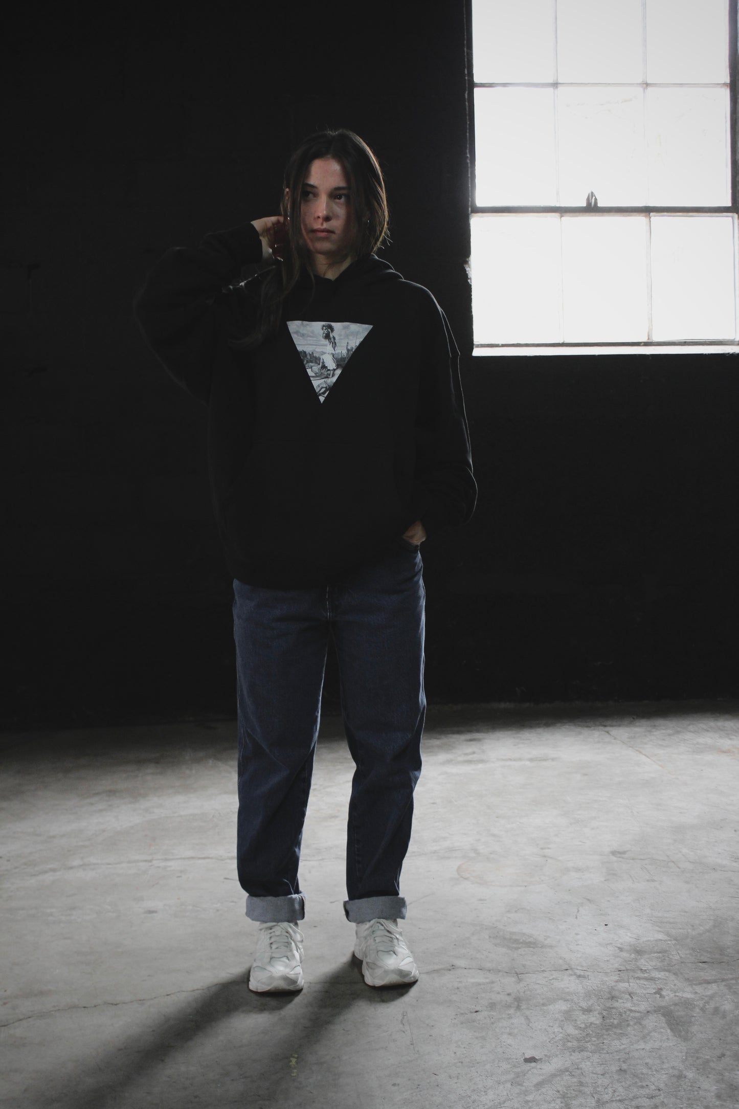 GOLIATH HOODIE / BLACK