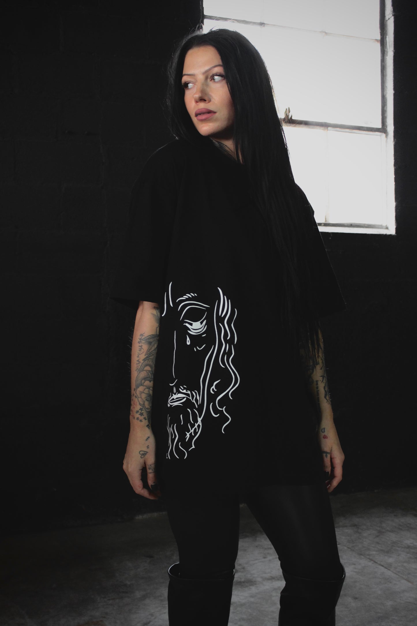 GRIEVED TEE / BLACK